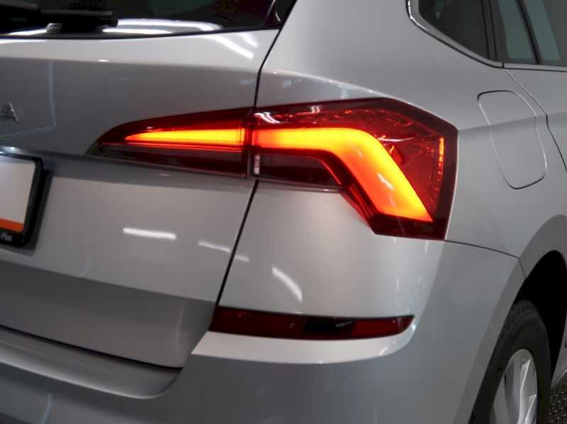 Škoda Kamiq (2021) STYLE 1.0TSI 81KW LED CZ TAŽNÉ - fotka 11 z 38