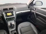 Škoda Octavia (2012) 2.0 TDI, 4X4, Navi, Xenony - náhled 8