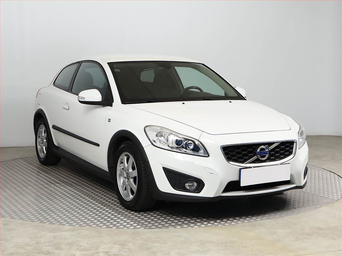 Volvo C30 D2, Serv.kniha, Park. senzory