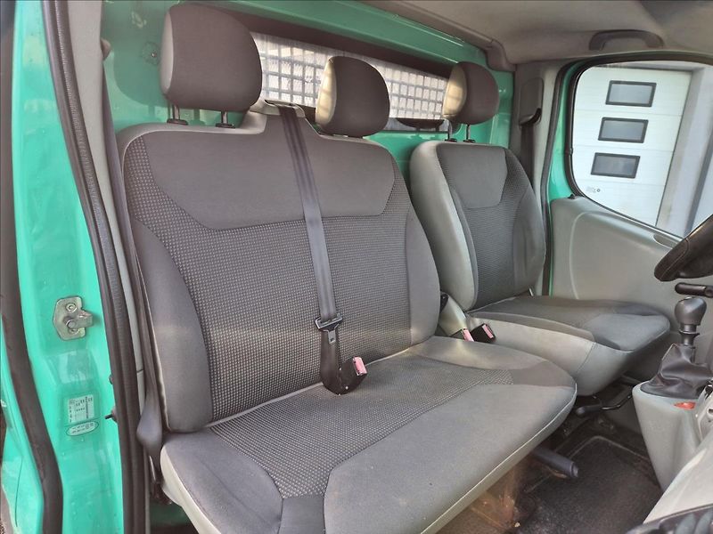 Opel Vivaro 2,0 TDCi Valník !! 68Tis,Km !! - fotka 15 z 16