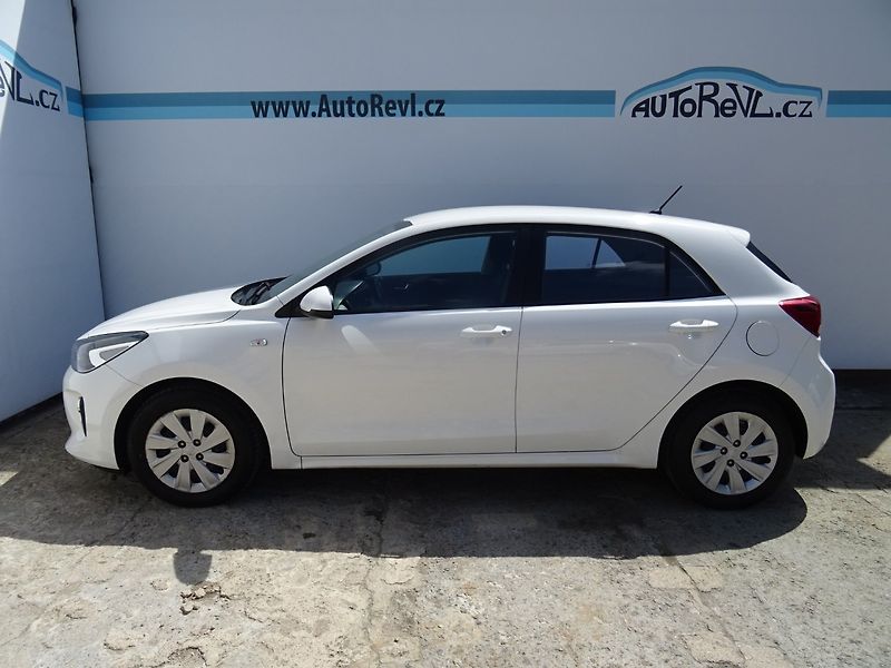 Kia Rio (2019) 1.2i,61kW,1majČR,S.kni,klima - fotka 6 z 21