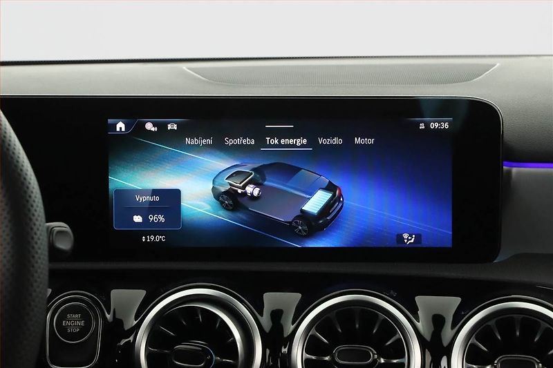 Mercedes-Benz Třídy A (2025) A 250 e, AMG Line, Navigace - fotka 15 z 24
