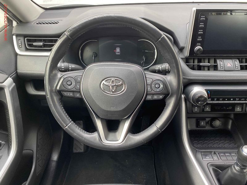 Toyota RAV4 (2021) 2.0i 16V, 1.maj,ČR, LED, TZ - fotka 11 z 19