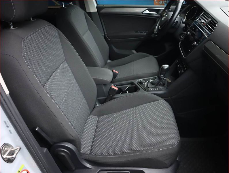 Volkswagen Tiguan Allspace (2018) 2.0 TDI - fotka 9 z 24