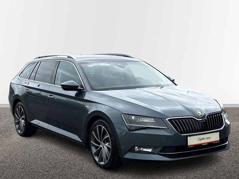 Škoda Superb L&K DSG - fotka 14 z 28