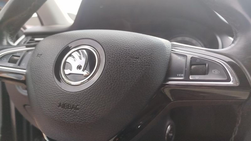 Škoda Octavia (2018) 1.5 tsi  TAŽNÉ ZAŘÍZENÍ  - fotka 11 z 30