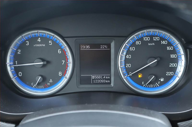 Suzuki SX4 S-Cross (2013) 1.6 VVT, Serv.kniha, Tempomat - fotka 11 z 17