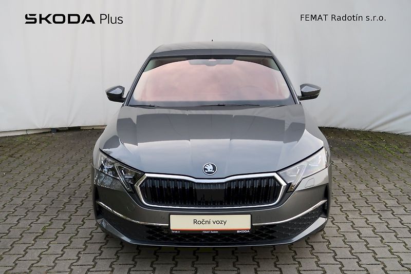 Škoda Octavia (2024) Top Selection 2.0 TDI 110 kW D - fotka 4 z 28