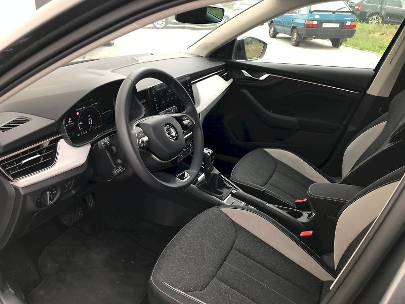 Škoda Scala (2024) SELEC TOP TSI 110/1.5 A7F - fotka 13 z 26