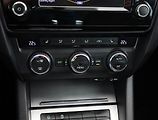 Škoda Octavia (2016) Edition 1.6 TDI, Automat - náhled 13