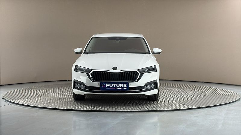 Škoda Octavia 2.0 TDI DSG Style Combi - fotka 3 z 25