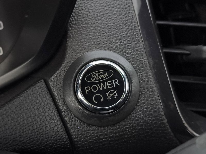 Ford EcoSport (2014) 1.0 EcoBoost 92kW, 1. Maj., Kl - fotka 18 z 24