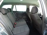 Volkswagen Golf (2011) 1.2i,77kW,S.kn,aut.klima - náhled 18