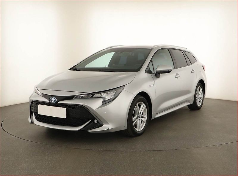 Toyota Corolla (2021) Comfort 1.8 Hybrid - fotka 2 z 15