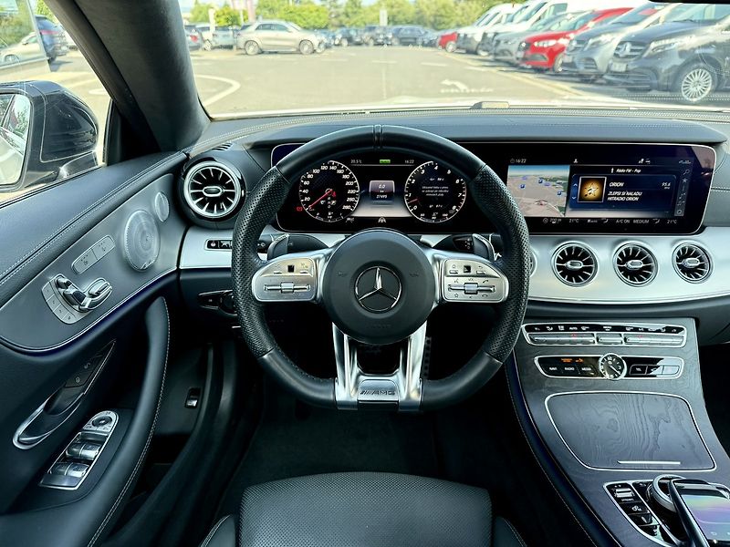 Mercedes-Benz Třídy E (2020) 53 AMG 4MATIC+ kupé - fotka 23 z 58