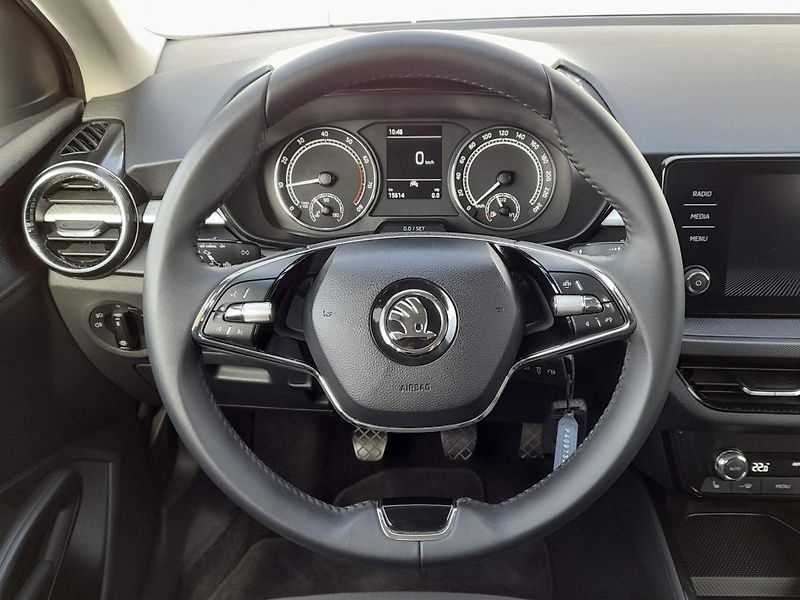 Škoda Fabia Ambition Plus Konektivita 1.0 - fotka 14 z 20