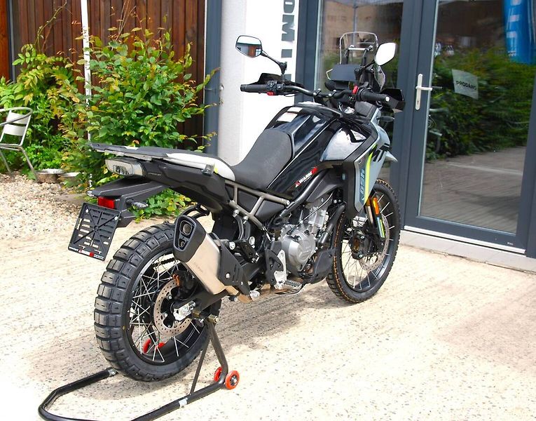 CFMOTO 450 MT-RX (2026) 450MT-RX GREY - fotka 12 z 25