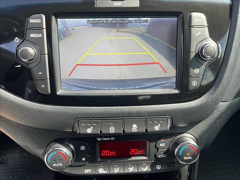 Kia Ceed 1,6 CRDi ČR KLIMA KAMERA NAVI - fotka 19 z 45