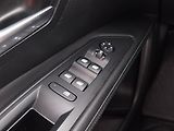 Peugeot 5008 (2021) PureTech 130 - náhled 17