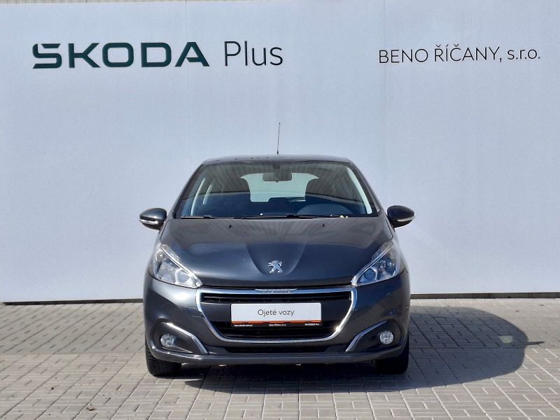 Peugeot 208 (2016) ALLURE Automat 1,2i 60kW - fotka 4 z 35