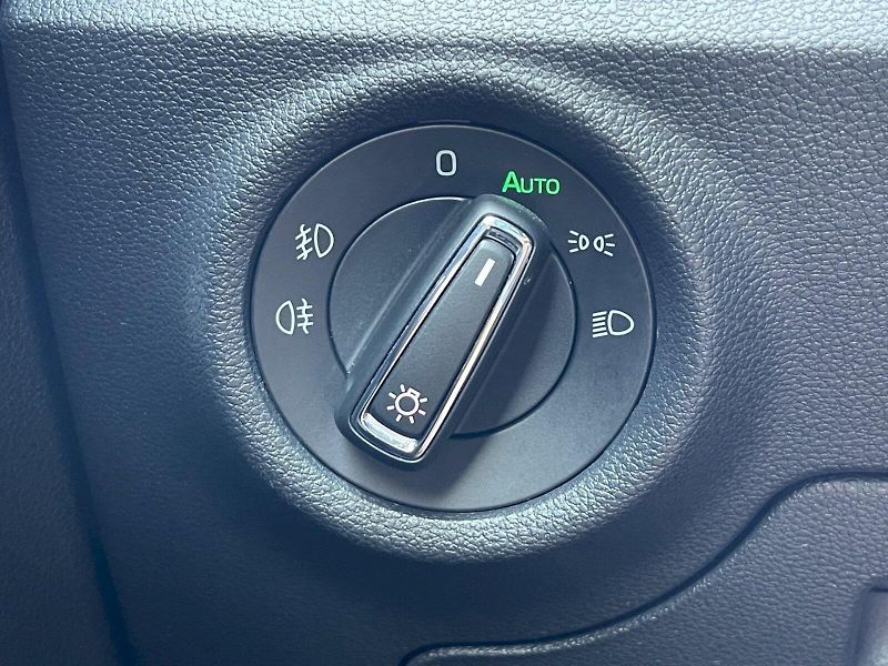 Škoda Scala (2022) 1.5 TSI 110kW Style Plus - fotka 7 z 31