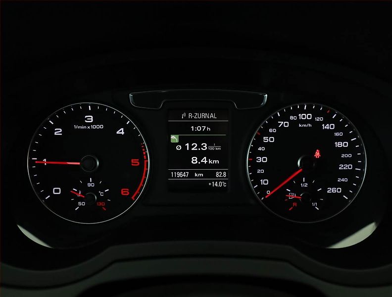 Audi Q3 (2016) 2.0 TDI, Serv.kniha, Navi - fotka 8 z 20