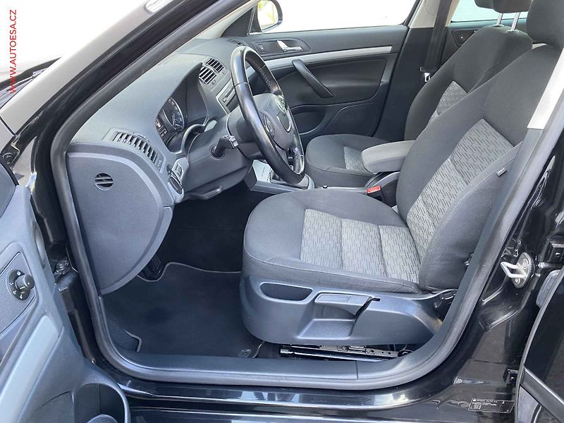 Škoda Octavia (2013) 2.0 TDi, Ambiente, TZ - fotka 9 z 16