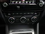 Škoda Octavia (2016) 1.6 TDI, Navi, Tempomat - náhled 11
