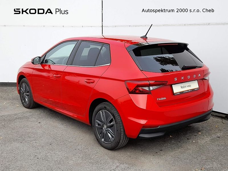 Škoda Fabia Top Selection 1.0 TSI 85kW 7AP - fotka 7 z 20