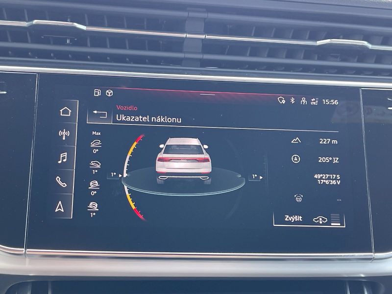 Audi Q8 (2023) 50 TDI 210 kW Quattro S-Line T - fotka 18 z 35