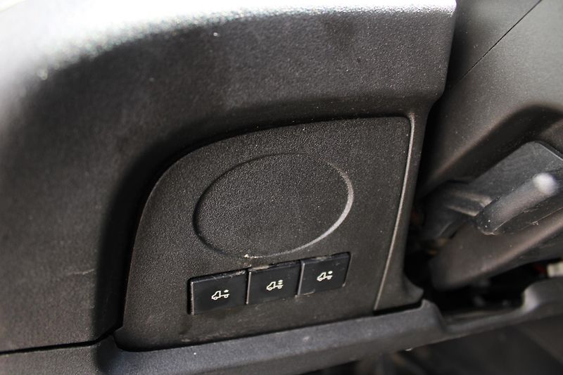 Iveco Daily 35S160 2,3 Hi-Matic XXL 18cm3 - fotka 16 z 22