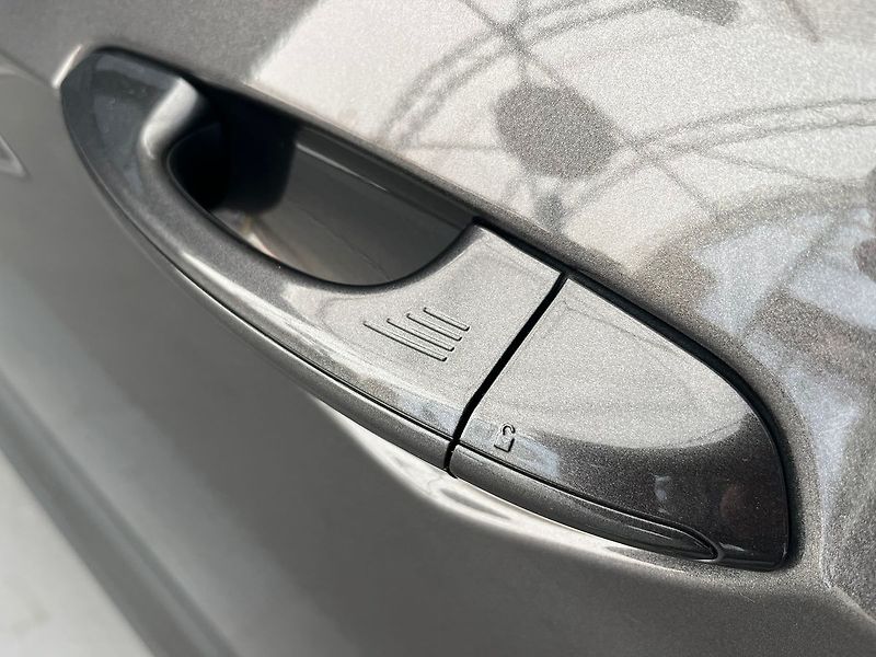 Ford Galaxy 2.5 HEV Titanium 7míst - fotka 47 z 67