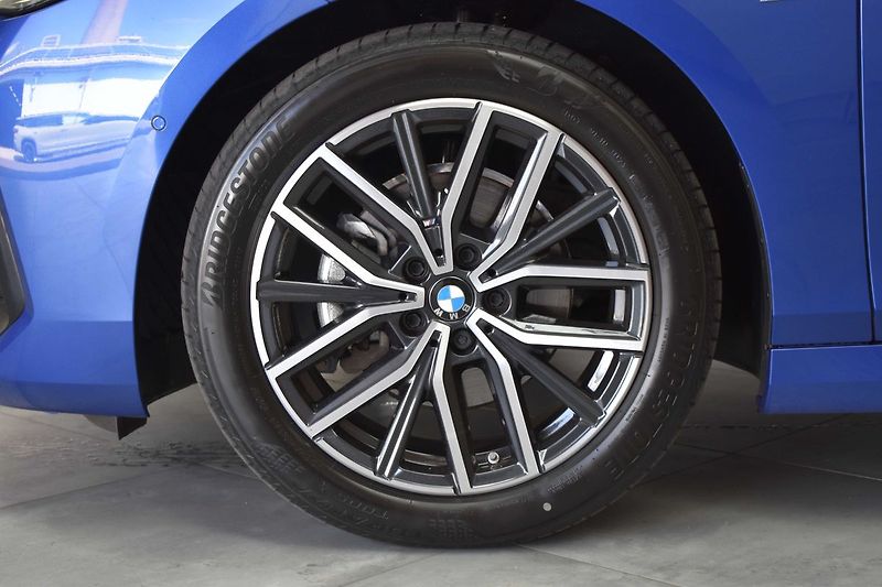 BMW Řada 2 218d ///MSPORT*ZÁRUKA*DPH*ČR 1 - fotka 40 z 48