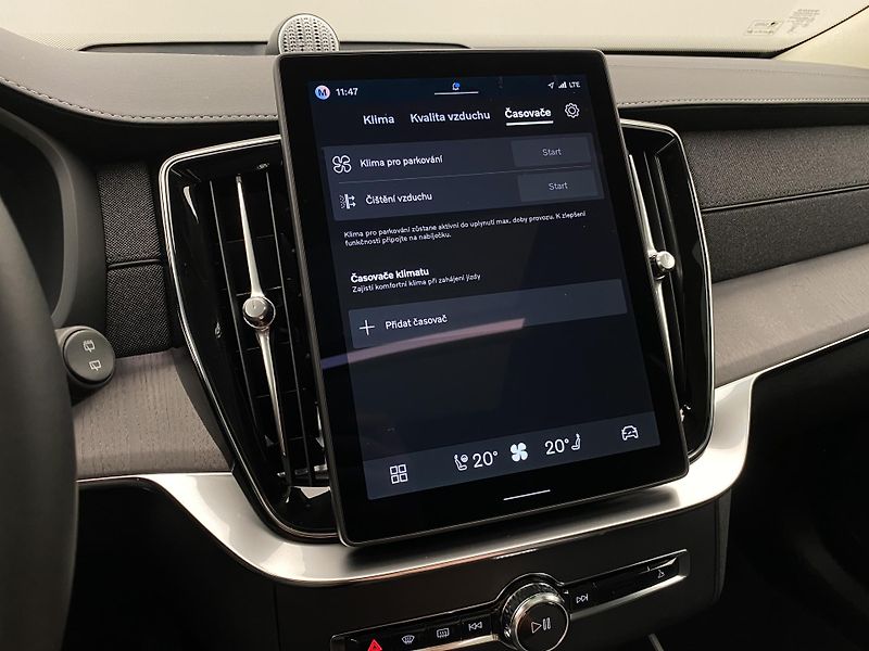 Volvo XC90 (2026) T8 AWD RECHARGE DARK ULTRA - fotka 47 z 75