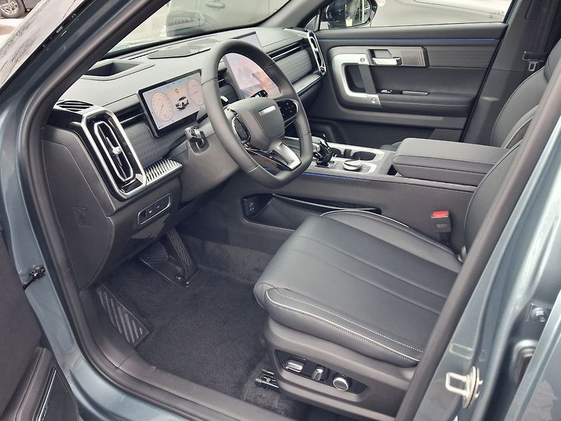 Jaecoo 7 (2026) Exclusive 1.6 tGDI AWD - fotka 8 z 31