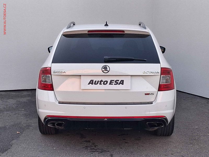 Škoda Octavia (2013) 2.0TSi, RS, DSG, bixen, navi - fotka 5 z 18