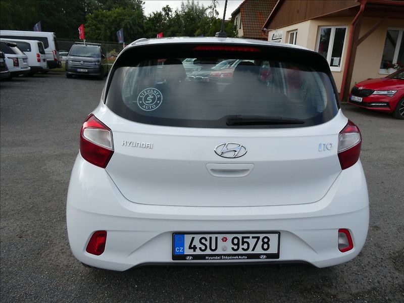 Hyundai i10 1,0 MPi 50kW Classic,tempomat - fotka 8 z 40