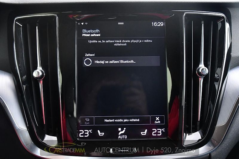 Volvo V60 2,0 T6 186kW PHEV TWIN ENGINE - fotka 38 z 51