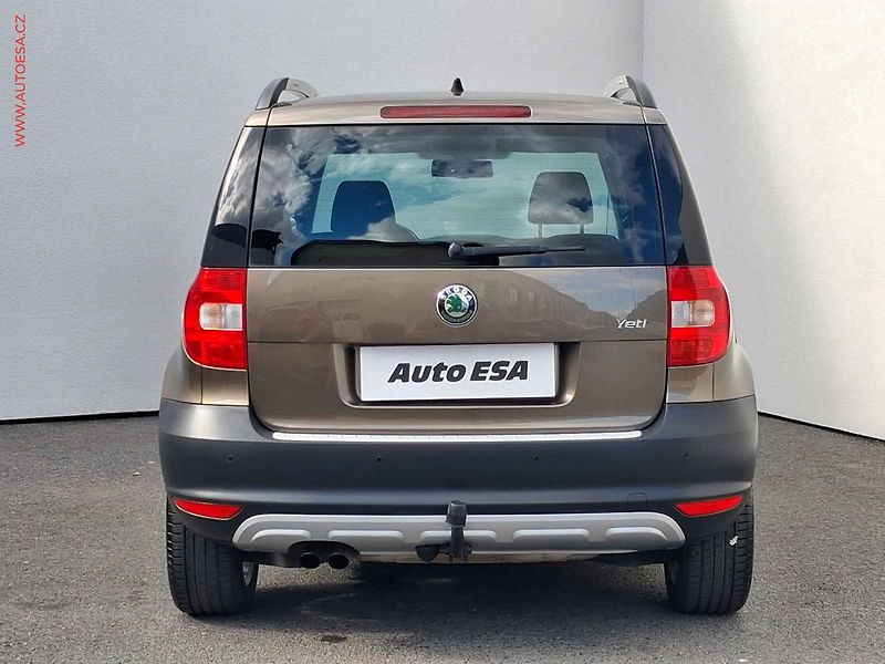 Škoda Yeti (2012) 1.4TSI, Panorama, AC - fotka 5 z 15
