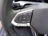 Volkswagen Golf 1.5 eTSI DSG Life 110 kW - náhled 13