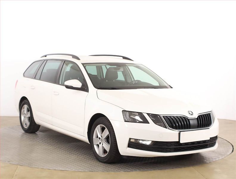 Škoda Octavia (2019) 1.6 TDI, Tempomat - fotografie inzerátu