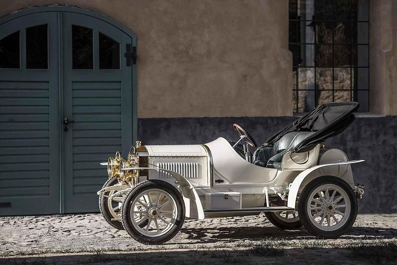 Z loňského ročníku Automobilových klenotů.
