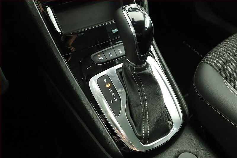 Opel Astra (2022) 1.5 CDTI, Automat, Serv.kniha - fotka 10 z 15
