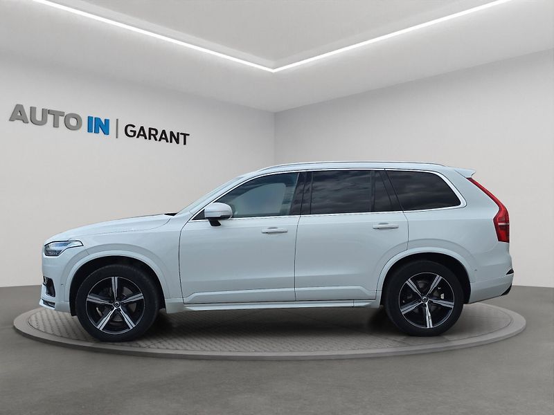 Volvo XC90 (2018) R Design D5 173kw 4x4, tažné, - fotka 8 z 27
