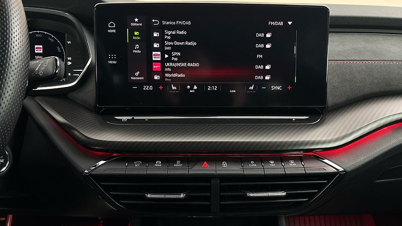 Škoda Octavia 2.0 TDI DSG 4x4 RS Combi - fotka 11 z 32