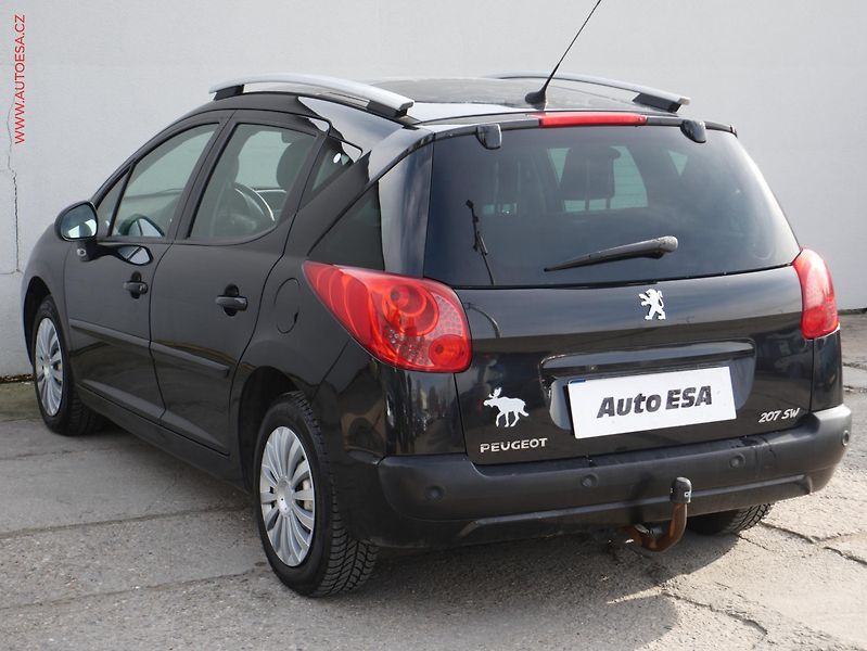 Peugeot 207 (2008) 1.6i, AC, TZ - fotka 4 z 16