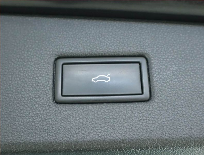 Volkswagen Tiguan (2021) Life 2.0 TDI - fotka 26 z 26