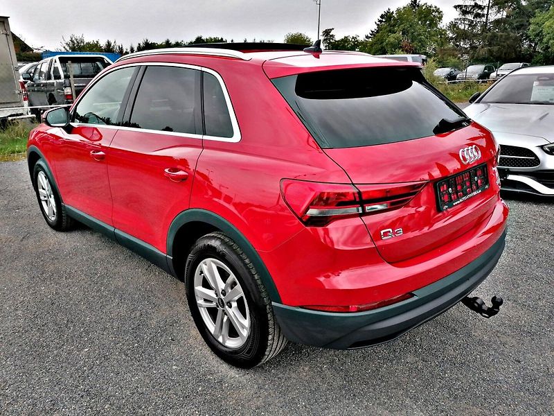 Audi Q3 (2021) 2.0 35 TDi S-Tronic,Kůže,Pano - fotka 6 z 39