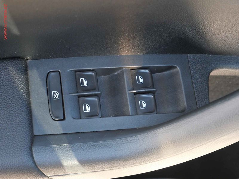 Škoda Octavia (2014) 2.0 TDi, ČR, servis.kniha - fotka 11 z 21