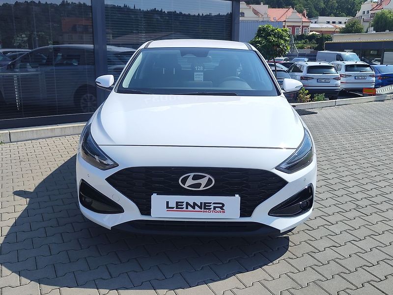 Hyundai i30 1.5 DPi/71kW Comfort - fotka 2 z 30